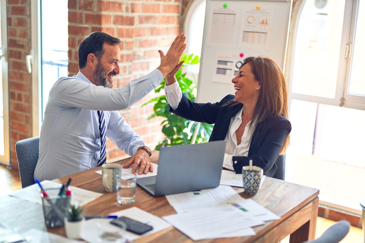 Handoff Perfeito: Da Qualificação com IA para a Reunião com o Closer em Laboratórios e Diagnósticos Clínicos - alinhamento tático de handoff de leads entre pré-vendedor e closer