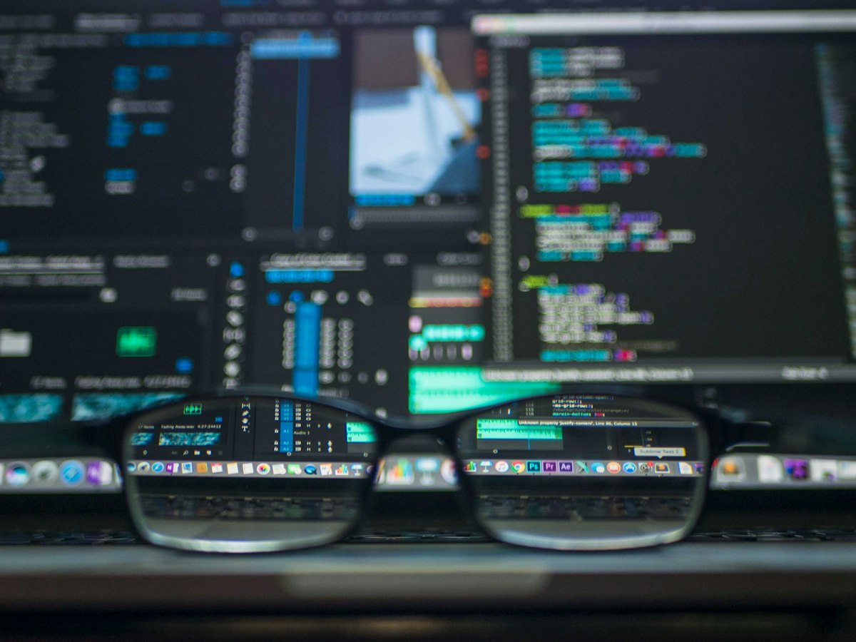 Agentes Autônomos de Prospecção para Indústria Gráfica e de Embalagens: Automatizando a Pesquisa de Dados - engenheiro de software ajustando pipelines de agentes autônomos